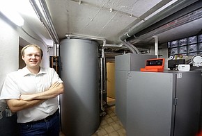 Hybridheizung Pellets und Solarthermie: erneuerbare Energien pur bei Tester Carsten Tamm